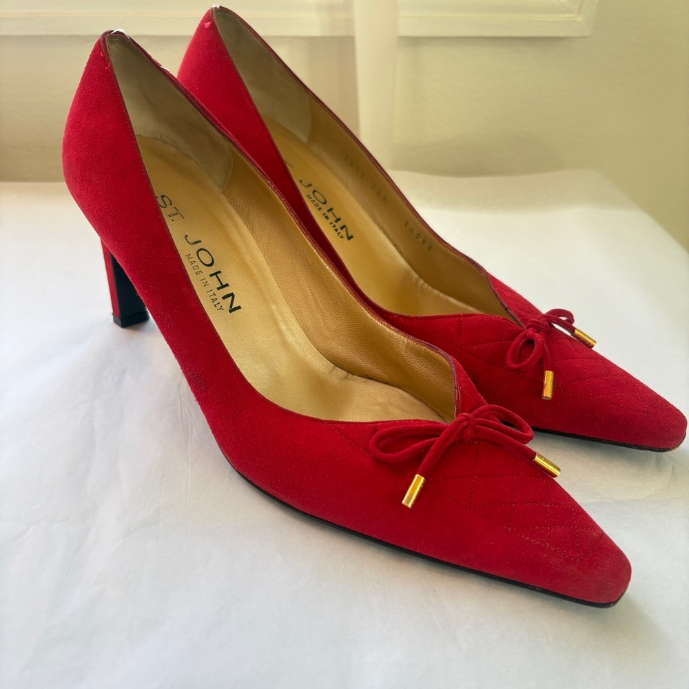 St. John vintage red suede pumps heels tiny bow size 8.5